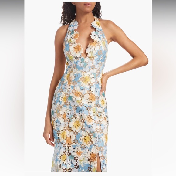 Elliatt Nesting Floral Dress from Anthropologie - Picture 2 of 6